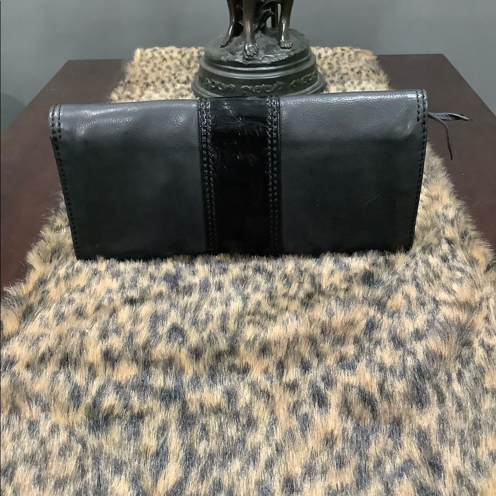FOSSIL VINTAGE LEATHER CLUTCH - Picture 3 of 11